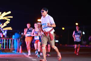 BIB: 2962
                            <button type="button" onclick="openModal(23013570)" class="btn btn-primary btn-sm float-right btn-popup" data-toggle="modal" data-target=".modal-high-quality">
                        <i class="fas fa-shopping-cart"></i> Add to Cart
                    </button>
                                            <button type="button" onclick="isThisMe(23013570, true)" class="btn btn-success btn-sm float-right btn-popup btn-isme hidden" data-toggle="tooltip" data-placement="bottom" title="นี่คือรูปของคุณใช่ไหม คลิกที่นี่เพื่อเอาเข้าอัลบั้ม">
                        <i class="fas fa-plus"></i> Add to album
                    </button>
                    <button type="button" onclick="isThisMe(23013570, false)" class="btn btn-warning btn-sm float-right btn-popup btn-isnotme hidden">
                        <i class="fas fa-ban"></i> Remove from album
                    </button>